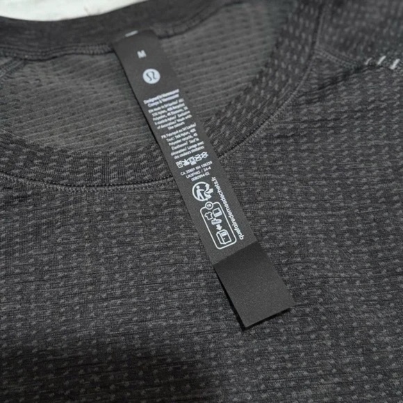 LULULEMON - Metal Vent Tech Long-Sleeve Shirt Size Medium - Picture 3 of 12